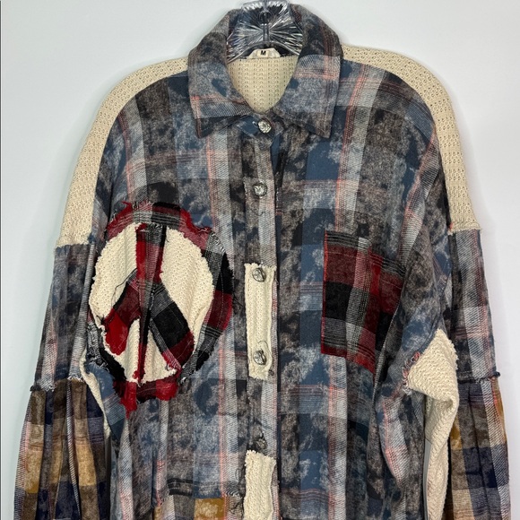 Pol Peace Patch Plaid Color Block Top Long Sleeve Button Up Shirt Size Medium - Picture 2 of 10